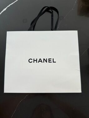 Chanel gift bag